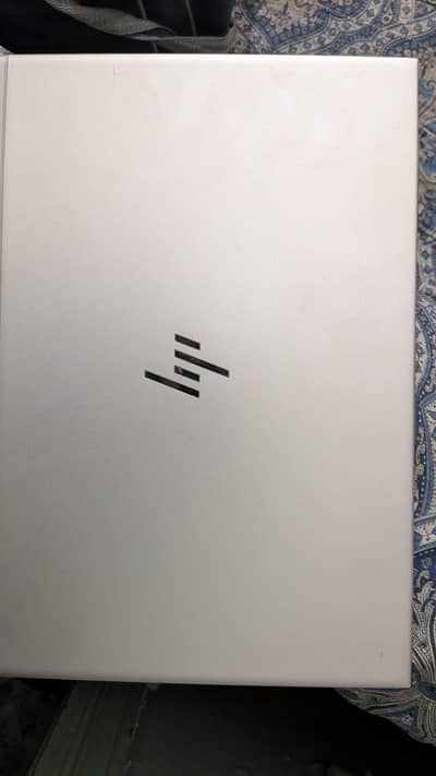 HP Elite book 840 G6