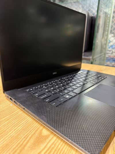 Dell Precision 5520 i7 6th Gen HQ - 16GB RAM - 4GB Nvidia Quadro M120