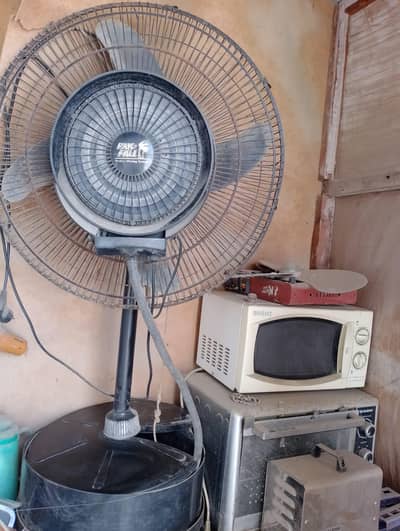 Pak Fan mist Padestal Fan