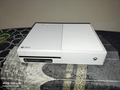 Xbox one special edition white 500gb