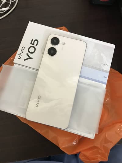 Vivo Y05 only box open howa ha