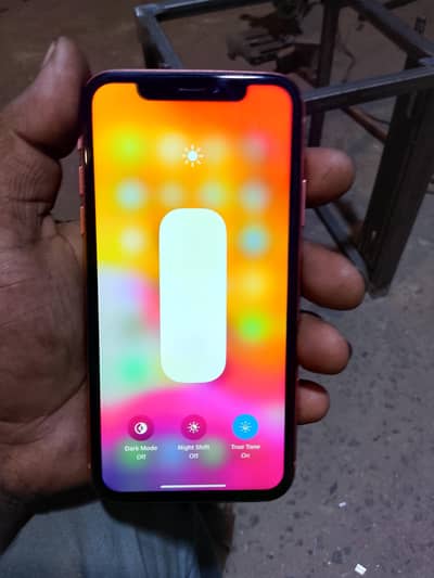 Apple iPhone XR urjent sell check pics