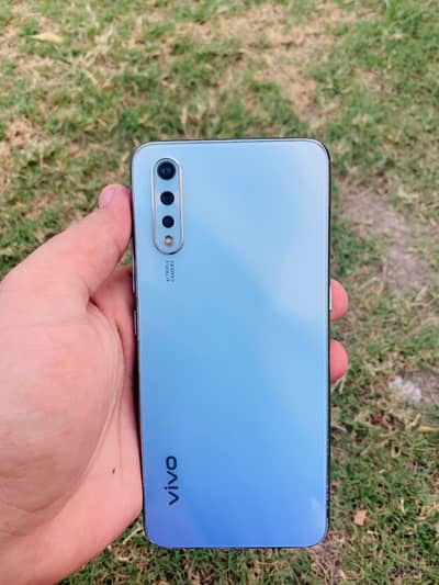 Vivo S1