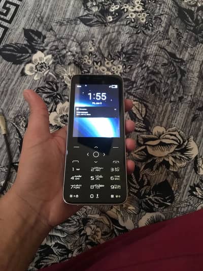 SEGO spro 2gb 16gb with box charger pta approved