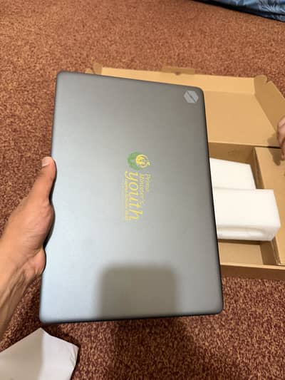 Pm Laptop (MECHREVO R14P)