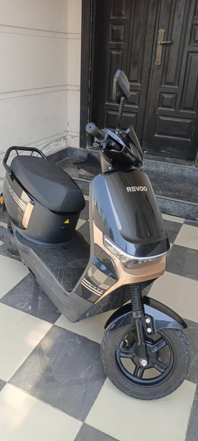 Revoo A11 5