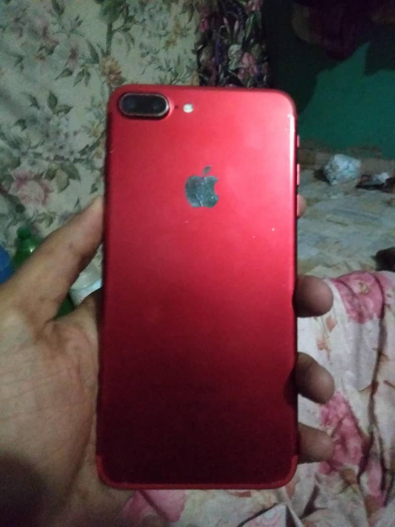 Apple iPhone 7 Plus 2