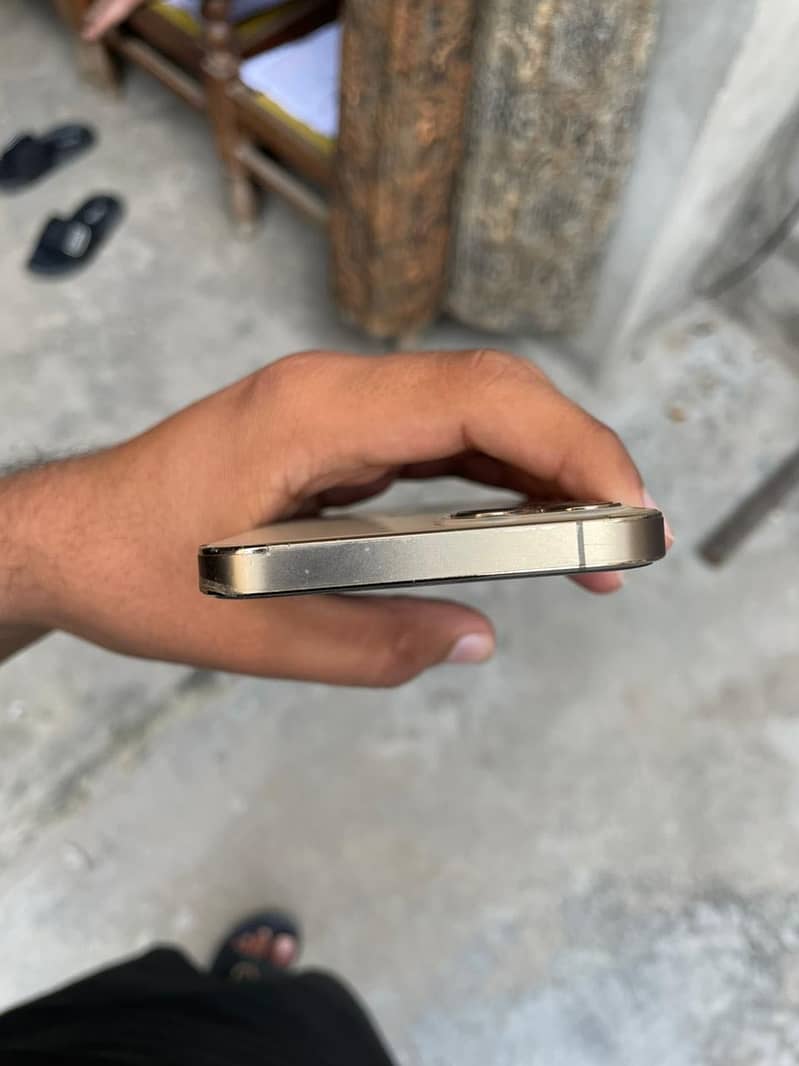 Iphone 12 pro 1