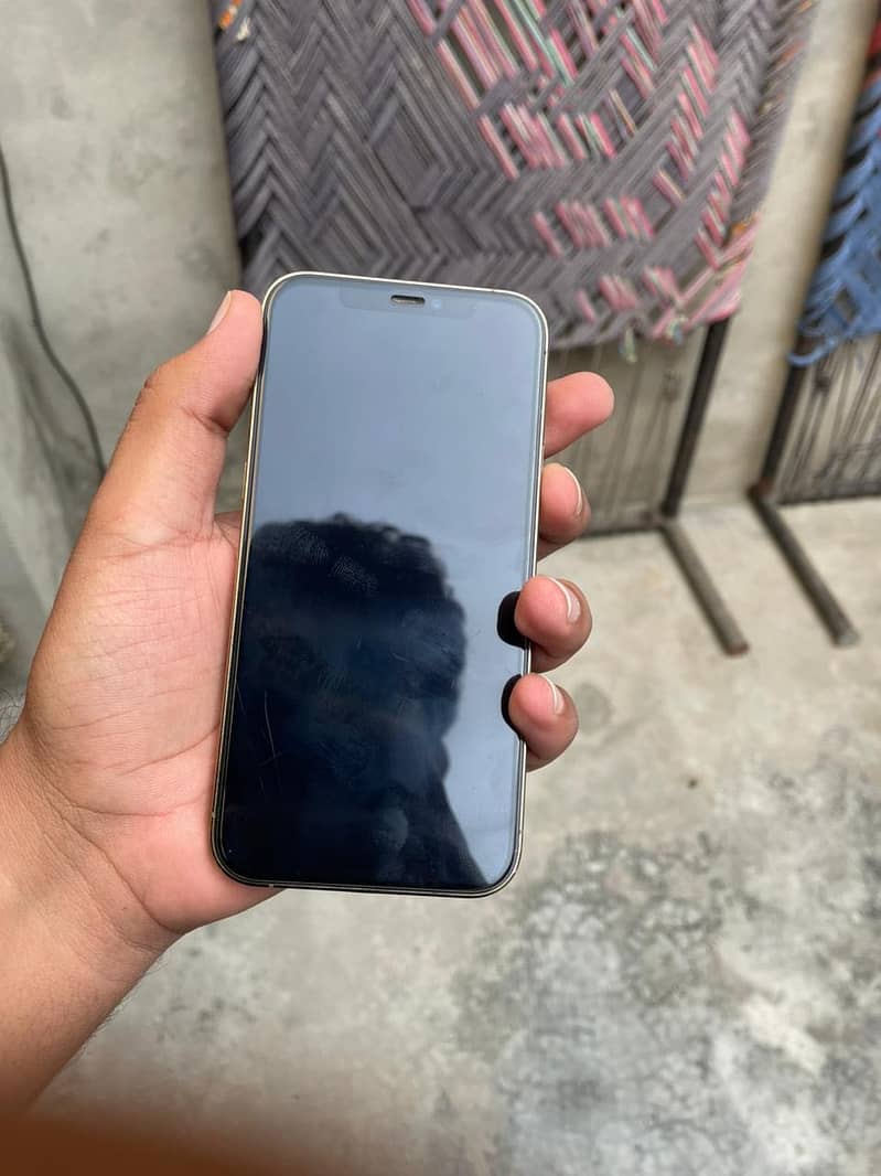 Iphone 12 pro 2