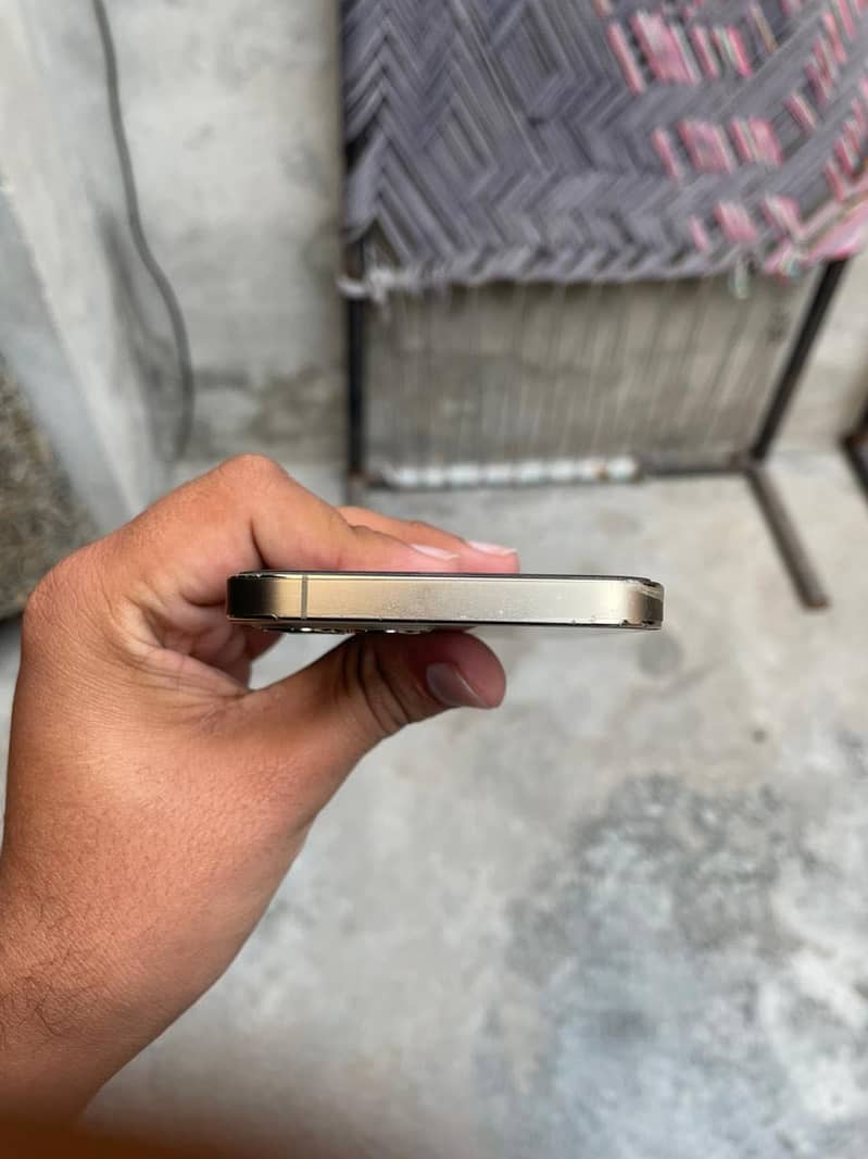 Iphone 12 pro 8