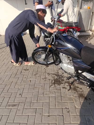 Suzuki GS 150