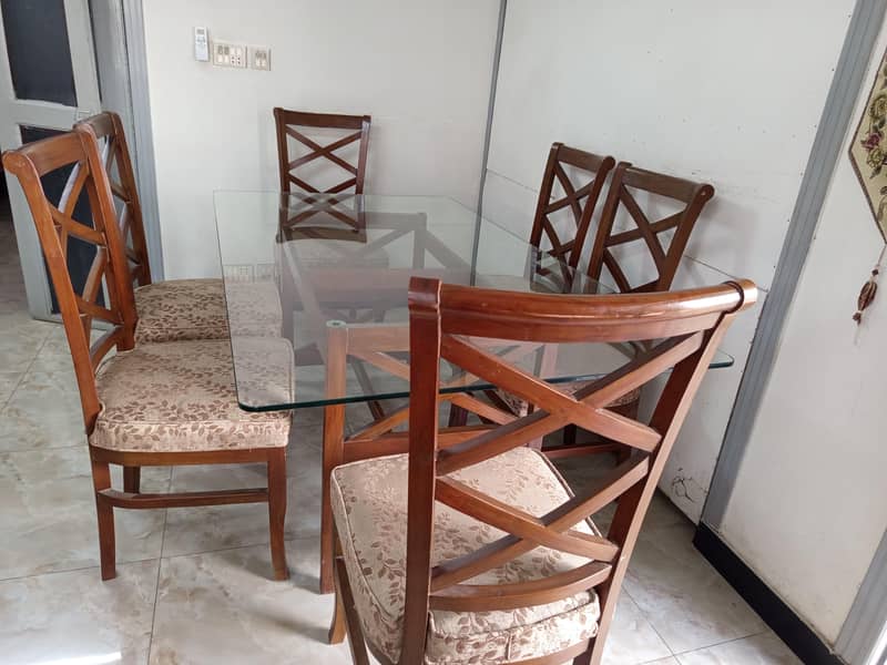 6 seater Dining table 2