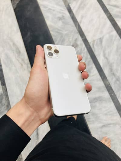 Apple iPhone 11 Pro