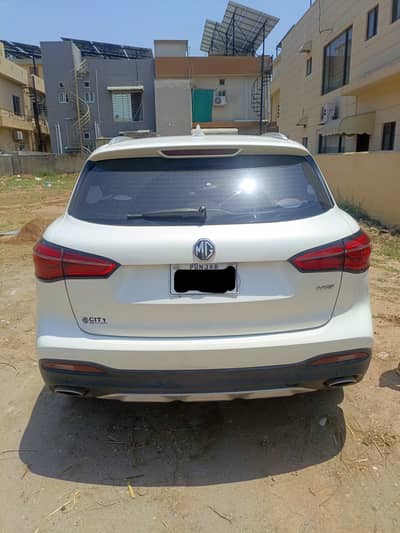MG HS 2020