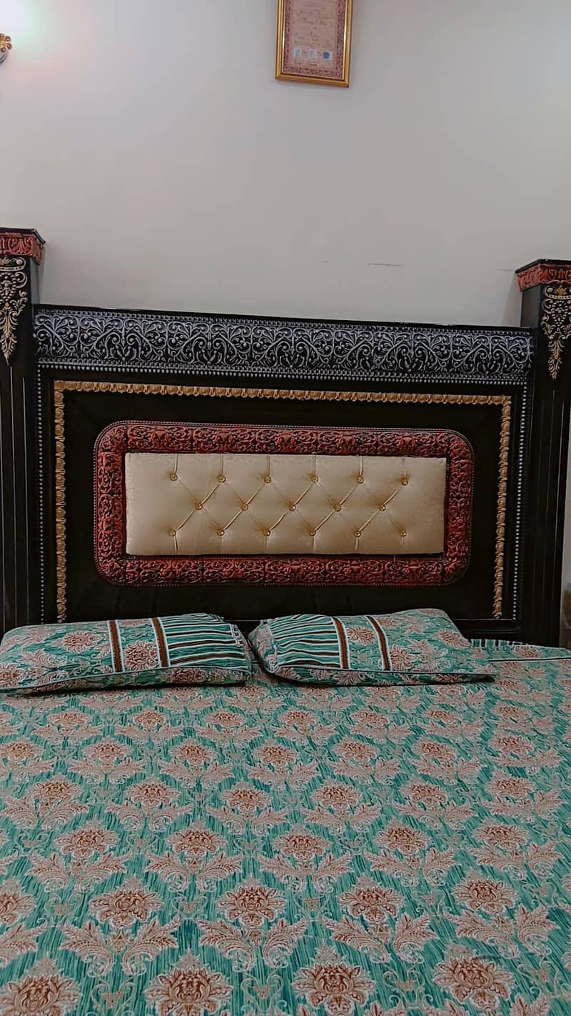 beautiful bed 0