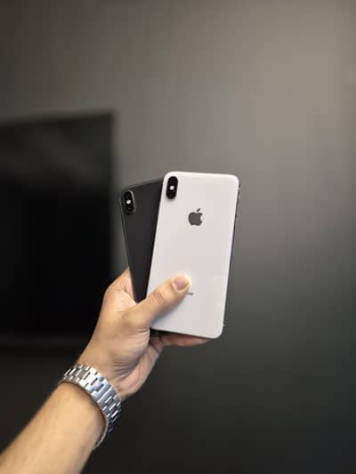 iPhone XsMax  256-GB PTA APPROVED
