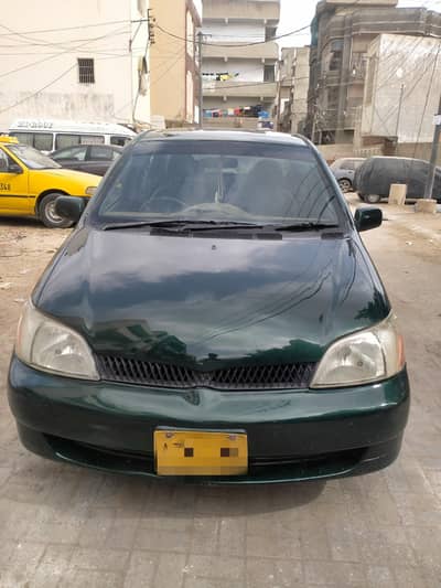 Toyota Platz 2002