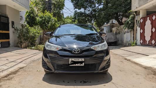 Toyota Yaris 1.3 Gli CVT 2020 / 2023