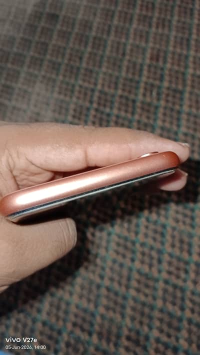 Apple iPhone XR
