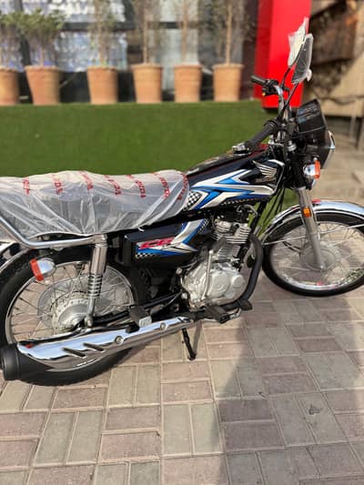 Honda 125 | Year 2025  | Black Color Bike | Honda 125 | Low Mileage