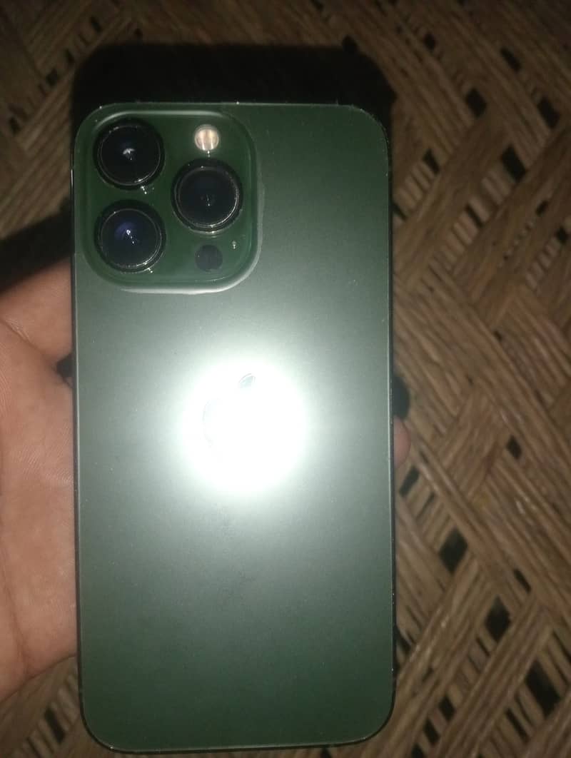 Iphone 13 pro 4