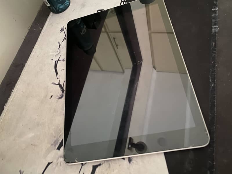iPad 6th generation 1