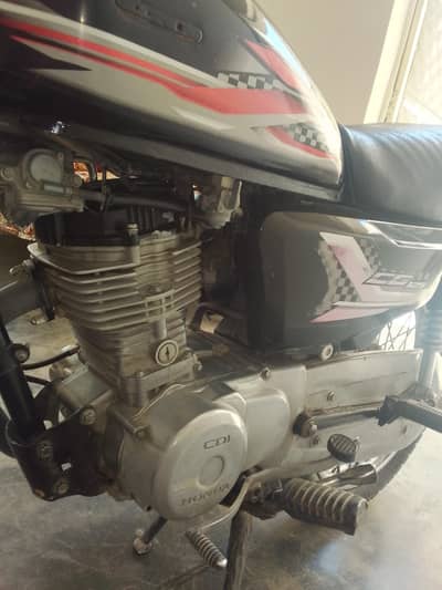Honda CG 125 2021 Model First owner - Urgent sale