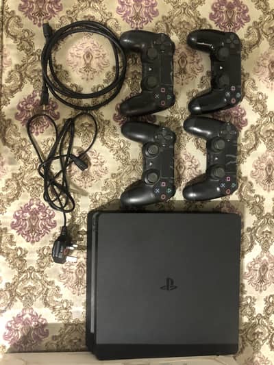 Sony PlayStation 4 Slim (PS4 Slim) Jailbroken Version 9.00