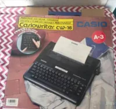 original Casio electronic typewriter newly packed