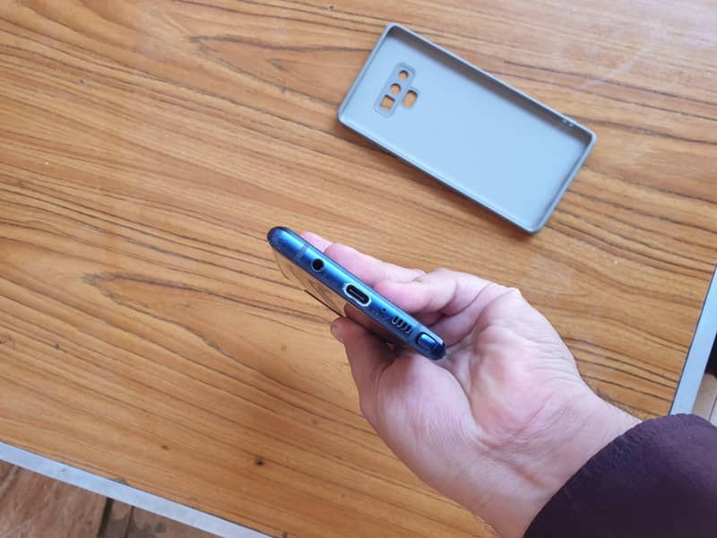 Samsung Note 9 9