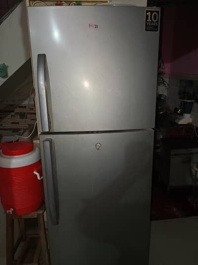 Good condition refrigerator