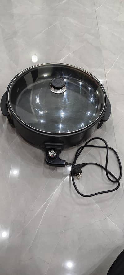 Electrical Pizza Maker