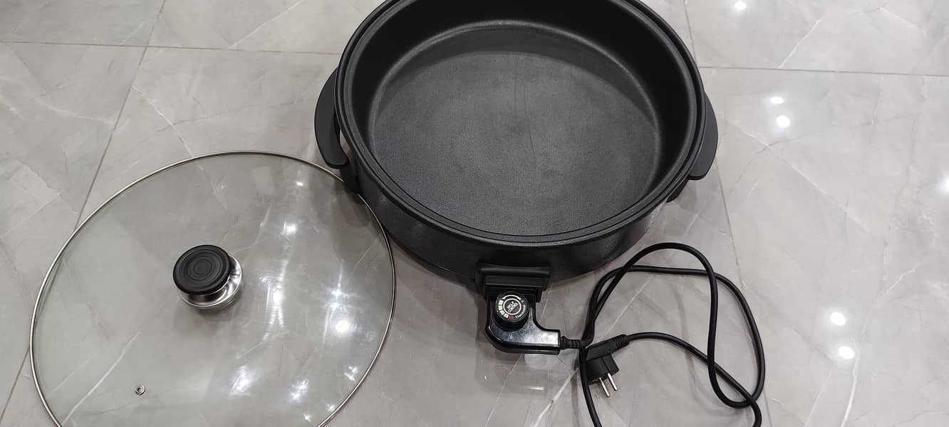 Electrical Pizza Maker 1