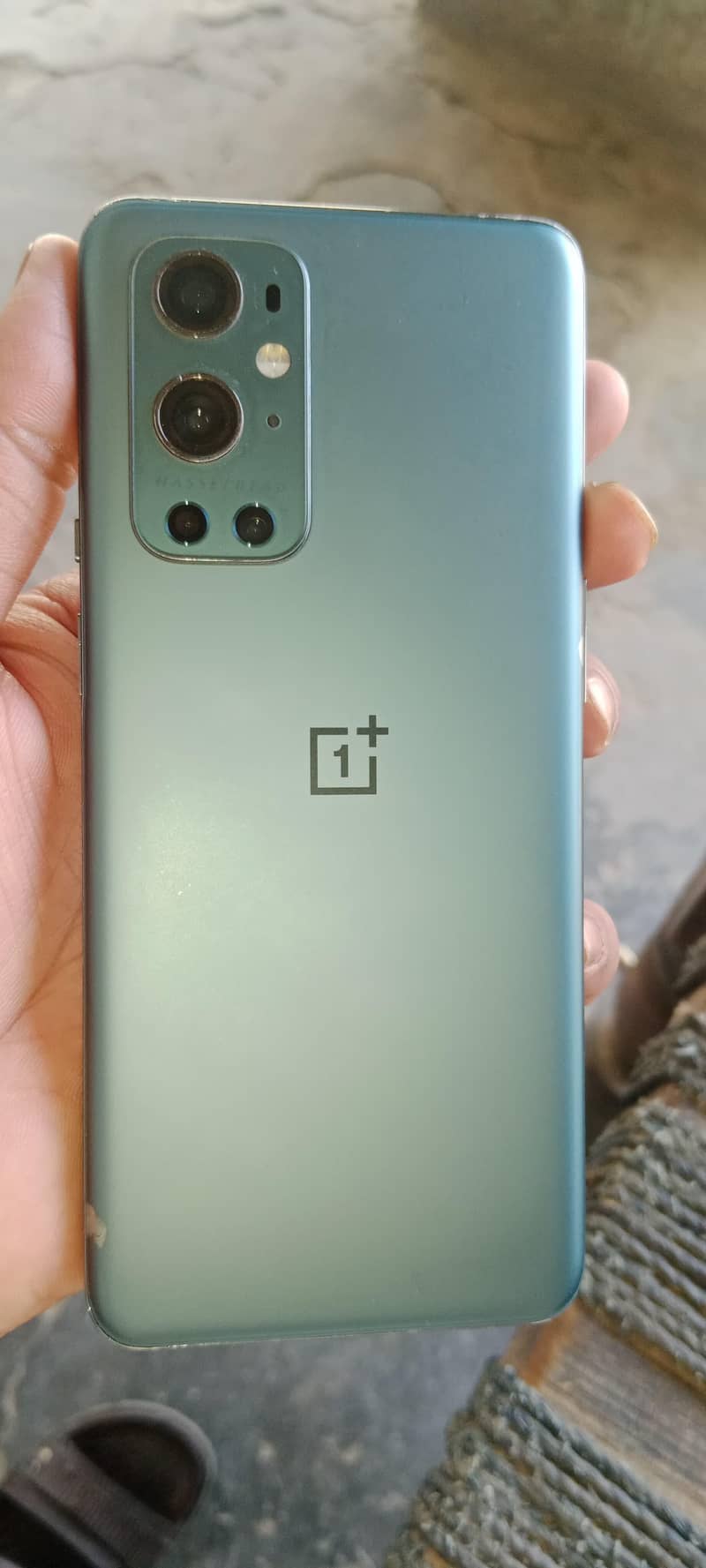 One Plus 9 Pro 6