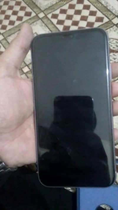 Apple iPhone 11