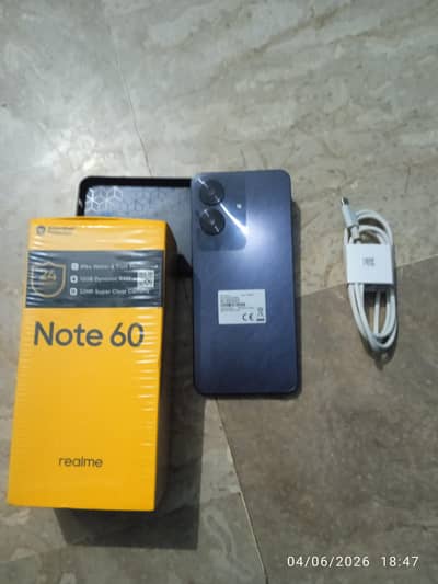 Realme Note 60