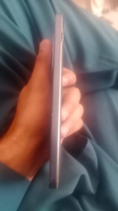 Infinix Hot 40
