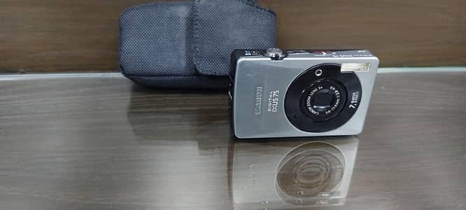 Canon Digital IXUS 75