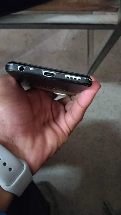 Vivo Y21 for sale