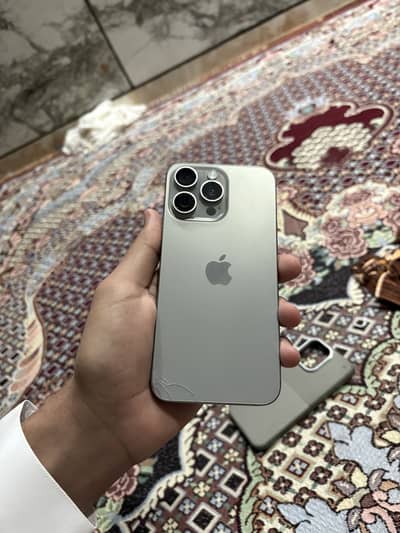 iPhone 15 pro max factory