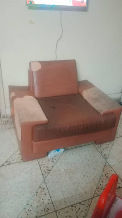 9 seater used sofa set