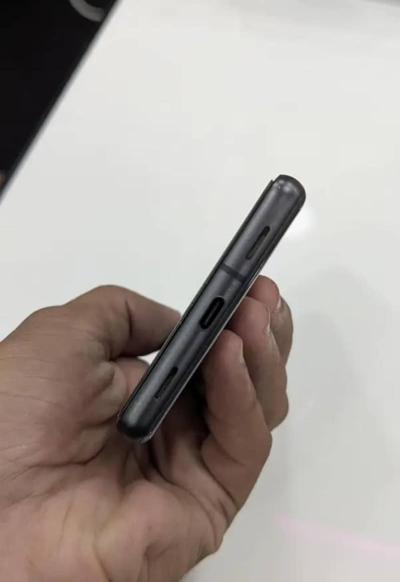Google Pixel 7a 1