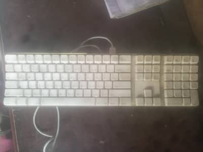 Apple wired keyboard
