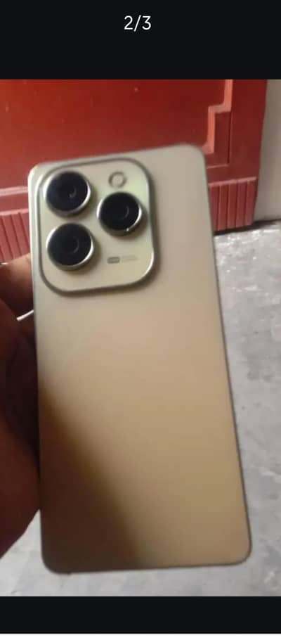 Infinix Hot 40 Pro