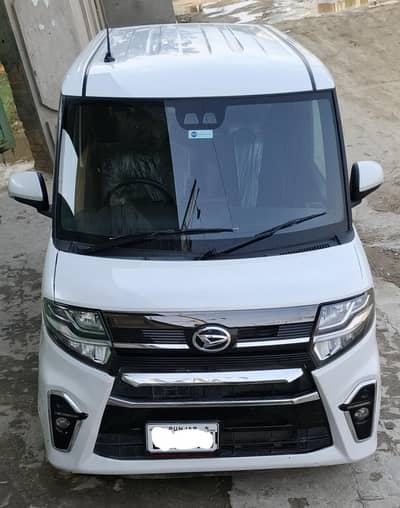 Daihatsu Tanto 2022