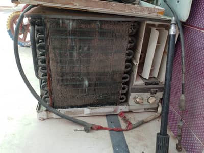 window 0.75 ton need gass