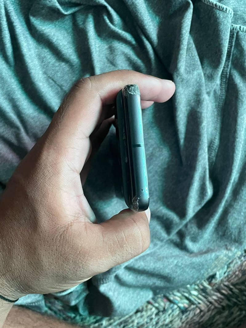 Google Pixel 8 5