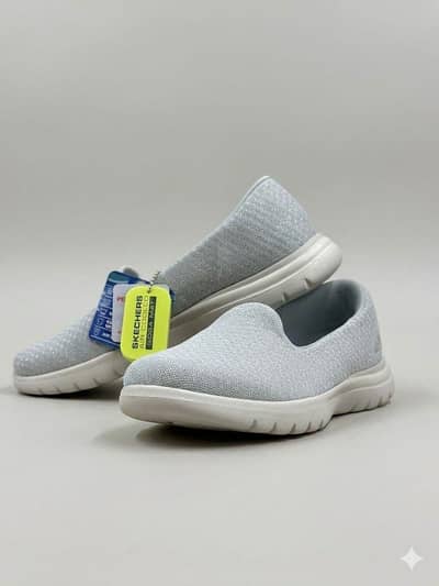 Brand New Skechers air cooled goga mat