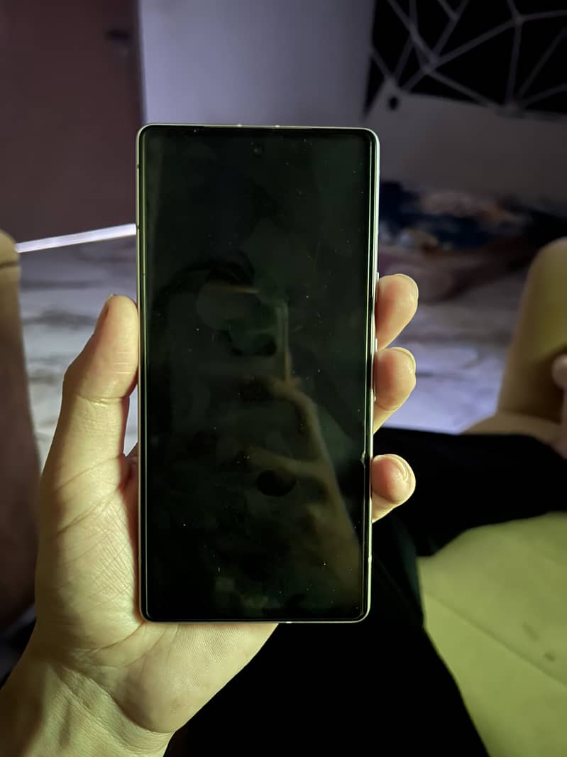 Google Pixel 7a 1