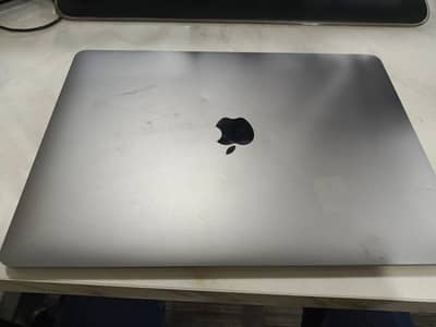 MacBook Air 2020 (Core i5) for Sale – Rs. 110,000